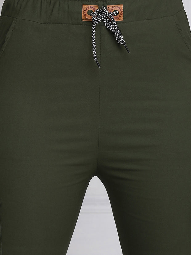 Dark Green Twill Lycra Women Cargo Pant-2784